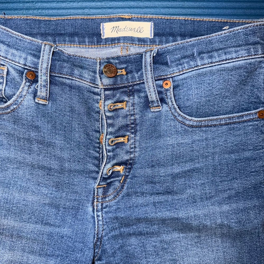 NWOT Madewell Skinny High-Rise Button-Fly Jeans in Blue Wash - Picture 2 of 4